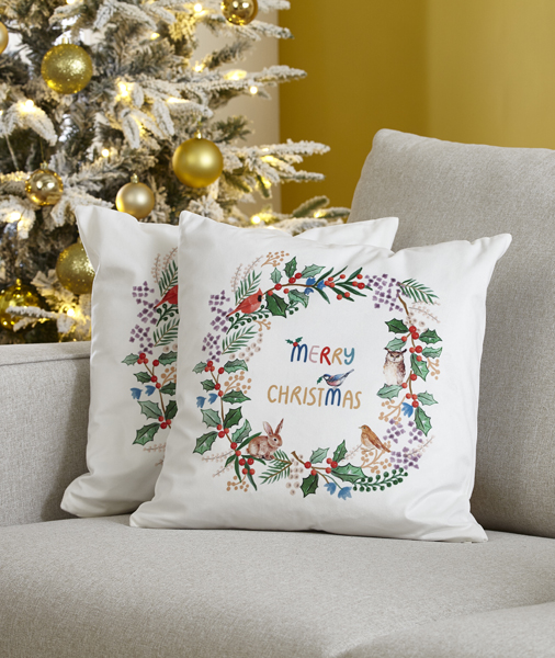 Pack of 2 Merry Christmas Wreath Cushion Covers