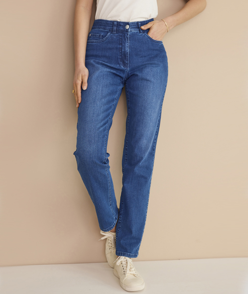Cotton rich relaxed fit jeans