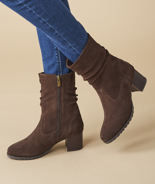 Suede slouch boots