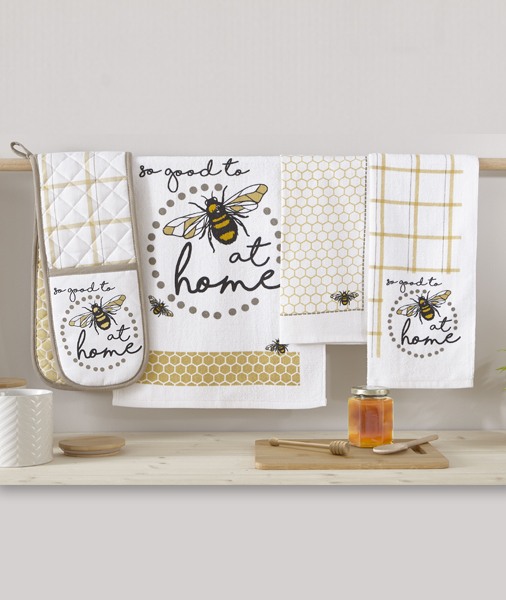 Bee oven mitt and tea towel set