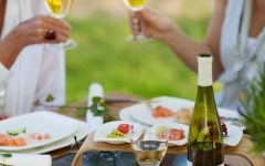 Inspiration to Dine Alfresco this July | Damart Style Diaries